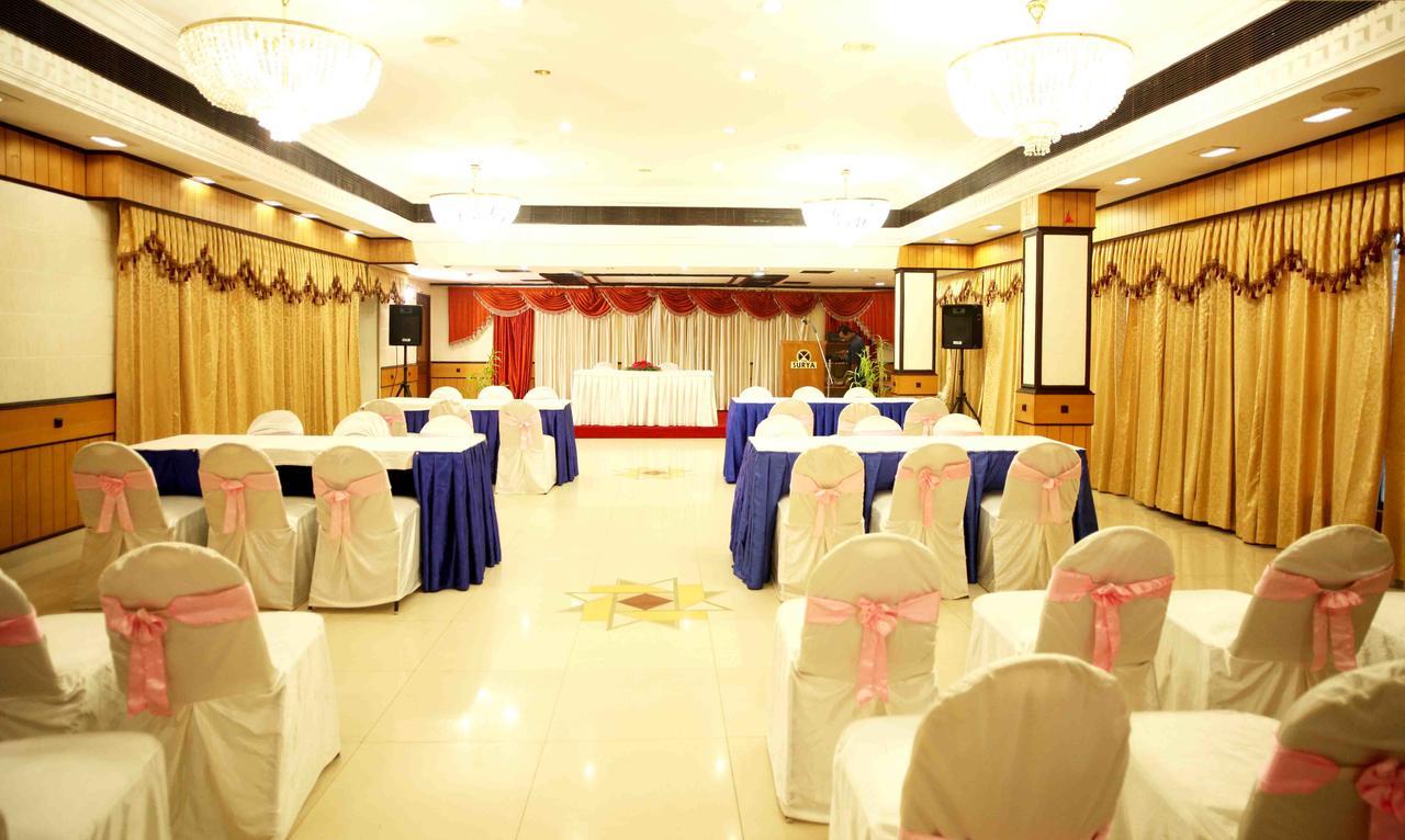 The Surya, Cochin Angamali Exterior foto